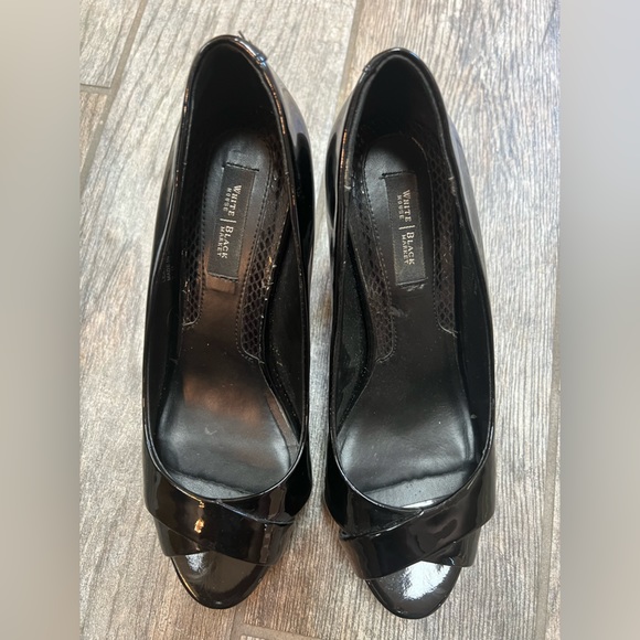 WHBM Patent Heels - Picture 6 of 7